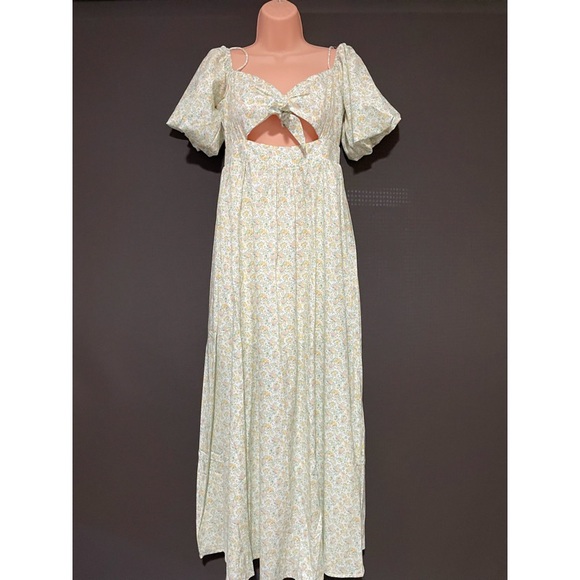 Green floral maxi dress with puffed sleeves NWT - Picture 4 of 7